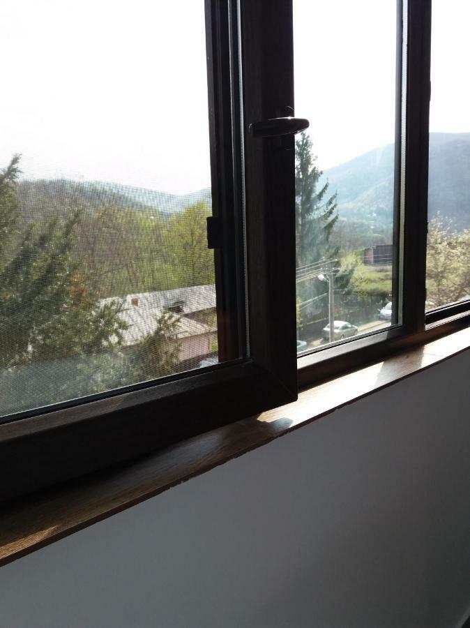 Апартаменты Apartament Elefant Tg. Ocna Тыргу-Окна Экстерьер фото