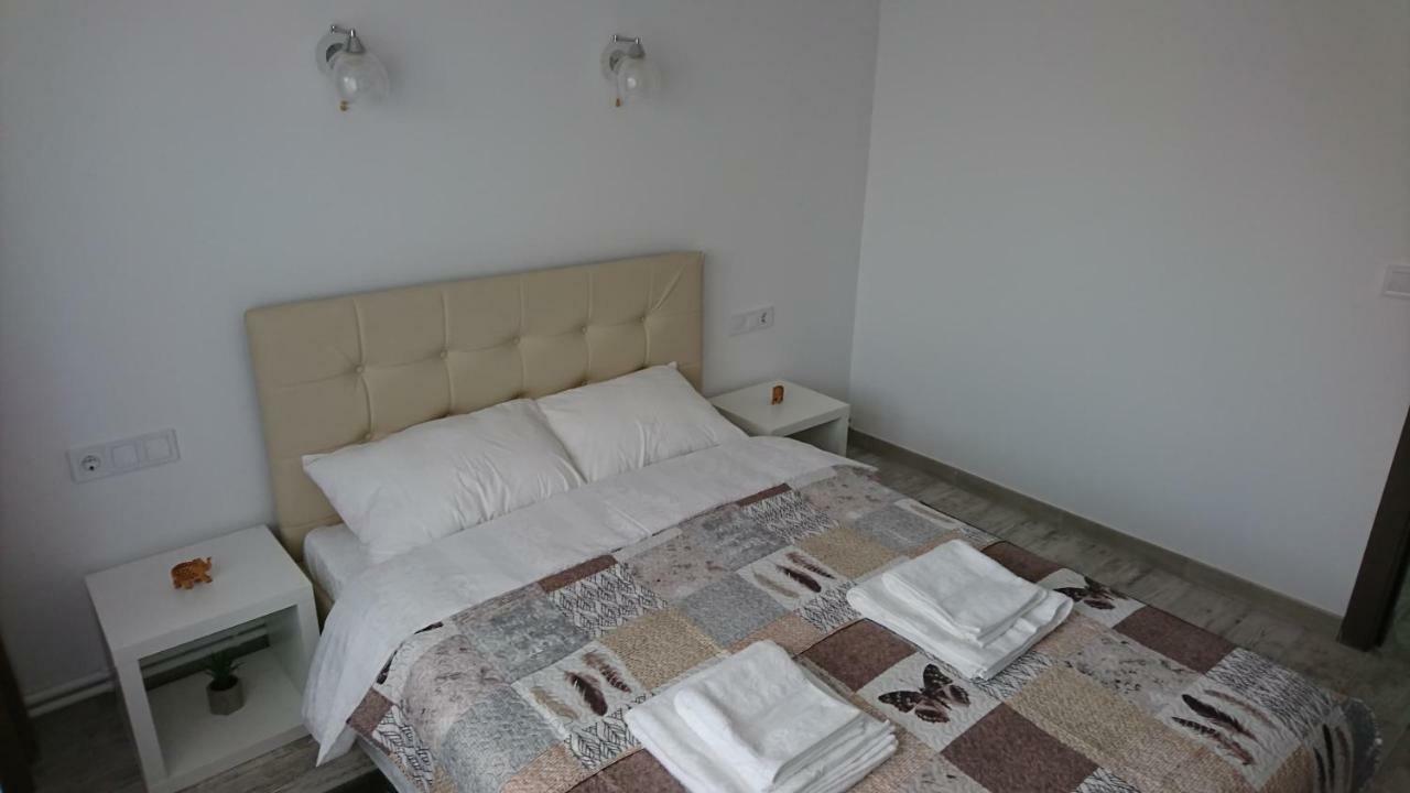 Апартаменты Apartament Elefant Tg. Ocna Тыргу-Окна Экстерьер фото